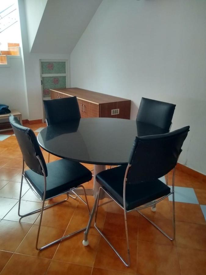 The Orange Home Котагири Екстериор снимка